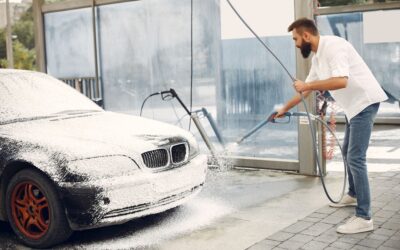 Jak dobrze umyć auto na myjni samoobsługowej?